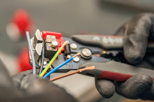 Best Affordable Electrician  in Nd Point, WI